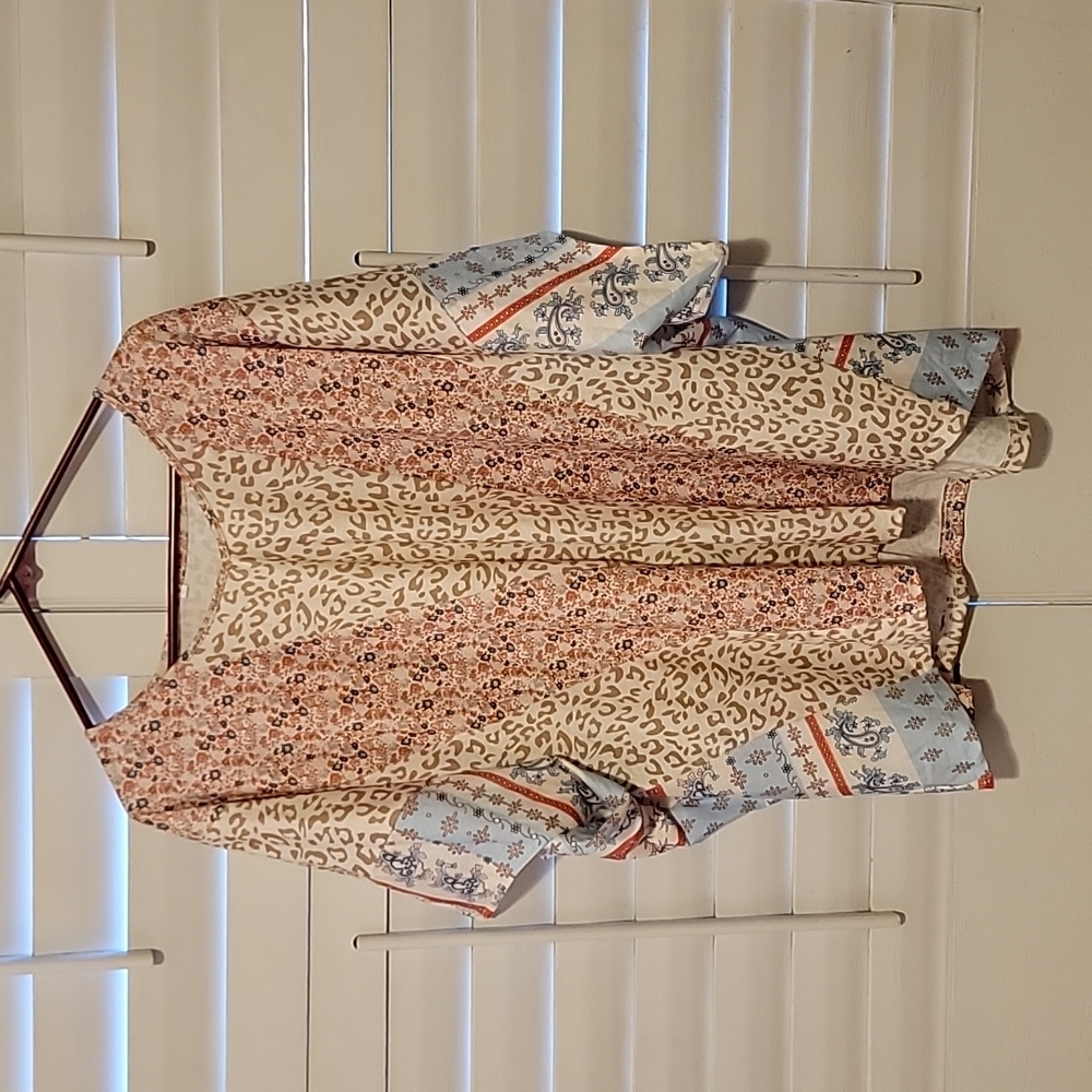 Plus size floral poncho style blouse